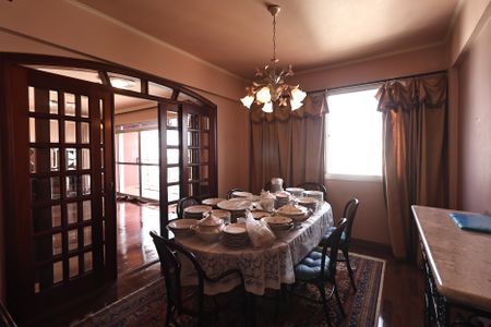Apartamento à venda com 146m², 4 quartos e 2 vagasSala de jantar (quarto 1)