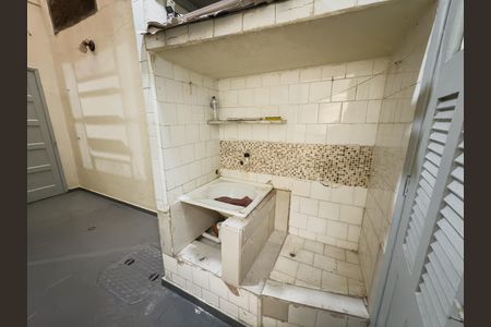 Apartamento para alugar com 70m², 2 quartos e sem vagaÁrea de Serviço