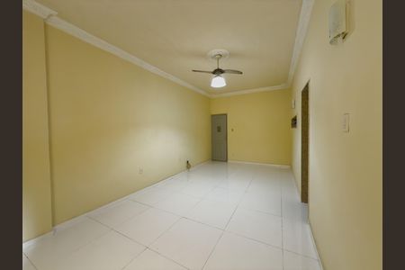 Apartamento para alugar com 70m², 2 quartos e sem vagaSala
