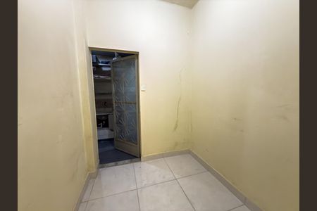 Apartamento para alugar com 70m², 2 quartos e sem vagaQuarto de Serviço