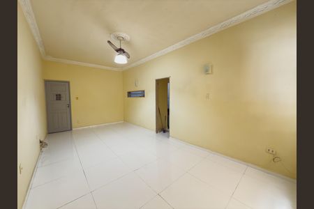 Sala de apartamento para alugar com 2 quartos, 70m² em Penha Circular, Rio de Janeiro