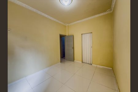 Quarto 1 de apartamento para alugar com 2 quartos, 70m² em Penha Circular, Rio de Janeiro