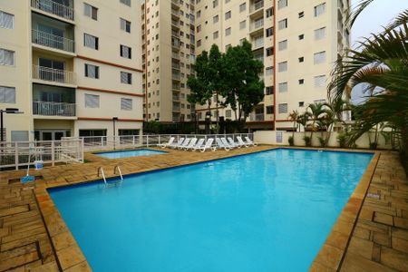 Apartamento para alugar com 66m², 3 quartos e 1 vagaÁrea Comum - Piscina