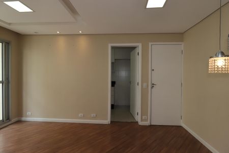 Apartamento para alugar com 66m², 3 quartos e 1 vagaSala
