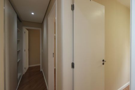 Apartamento para alugar com 66m², 3 quartos e 1 vagaCorredor