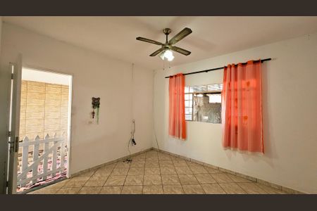 Casa à venda com 4 quartos, 280m² em Jardim do Lago, Jundiaí