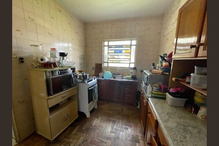 Casa à venda com 55m², 4 quartos e 2 vagasCozinha 1