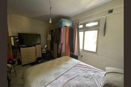 Casa à venda com 55m², 4 quartos e 2 vagasQuarto 3