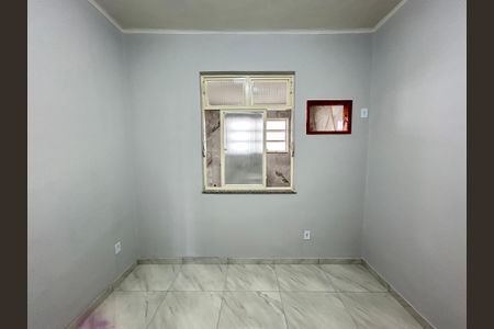Quarto 2 de casa para alugar com 2 quartos, 76m² em Honório Gurgel, Rio de Janeiro