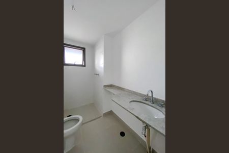 Apartamento à venda com 201m², 3 quartos e 2 vagasBanheiro da Suíte 3