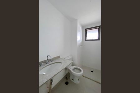 Apartamento à venda com 201m², 3 quartos e 2 vagasBanheiro da Suíte