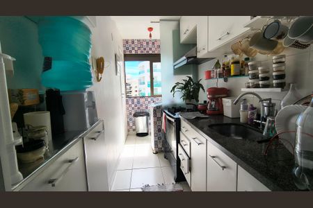 Apartamento à venda com 64m², 2 quartos e 2 vagasCozinha e Área de Serviço