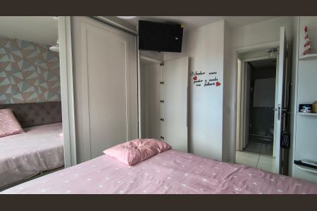Apartamento à venda com 64m², 2 quartos e 2 vagasSuíte