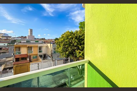 Casa à venda com 153m², 2 quartos e 2 vagas Casa à venda com 153m², 2 quartos e 2 vagasVaranda