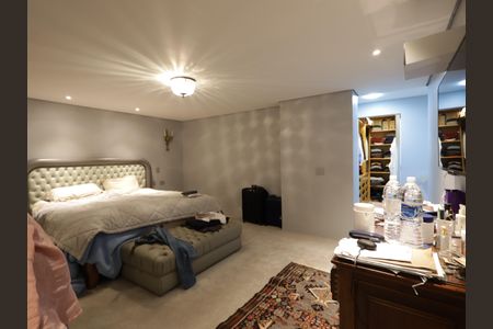 Apartamento para alugar com 380m², 2 quartos e 4 vagasSuíte master