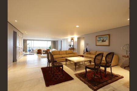 Apartamento para alugar com 380m², 2 quartos e 4 vagasSala