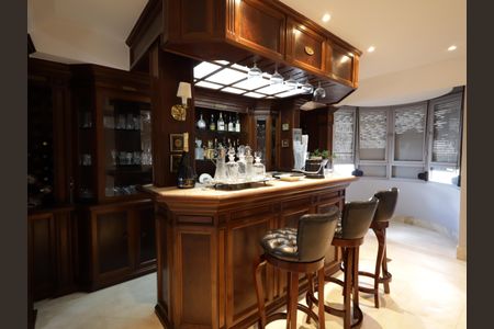 Apartamento para alugar com 380m², 2 quartos e 4 vagasBar da Sala