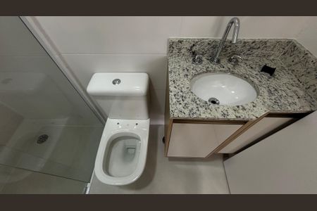 Apartamento para alugar com 56m², 2 quartos e 2 vagasBanheiro