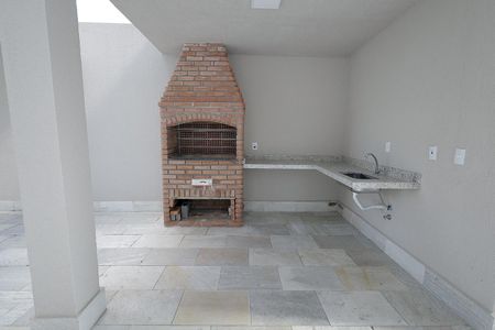 Apartamento para alugar com 56m², 2 quartos e 2 vagas Apartamento para alugar com 56m², 2 quartos e 2 vagasÁrea comum - Churrasqueira