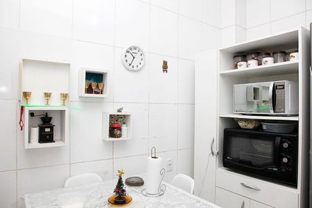 Apartamento à venda com 95m², 3 quartos e sem vagaCozinha