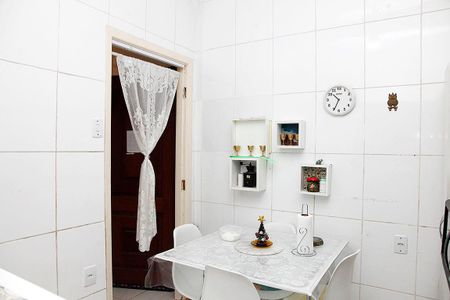 Apartamento à venda com 95m², 3 quartos e sem vagaCozinha