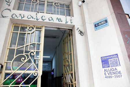 Apartamento à venda com 95m², 3 quartos e sem vagaPlaquinha