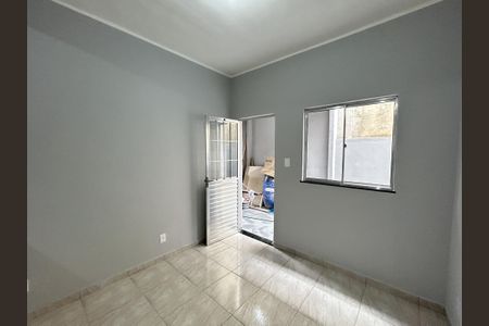 Sala de casa para alugar com 2 quartos, 46m² em Honório Gurgel, Rio de Janeiro