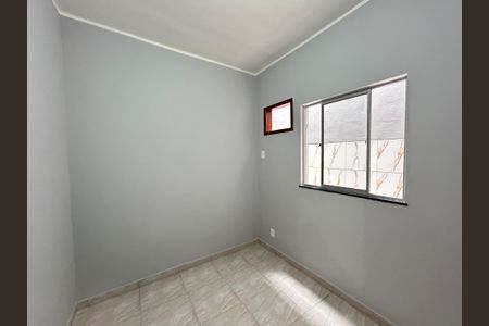 Quarto 2 de casa para alugar com 2 quartos, 46m² em Honório Gurgel, Rio de Janeiro