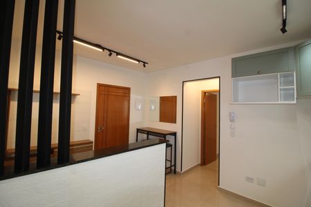 Sala / Cozinha de apartamento para alugar com 1 quarto, 34m² em Jardim São Paulo, São Paulo
