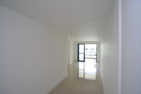 Sala de apartamento à venda com 3 quartos, 117m² em Barra da Tijuca, Rio de Janeiro