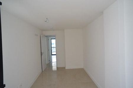 Apartamento à venda com 117m², 3 quartos e 2 vagasSuíte 3