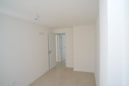 Apartamento à venda com 117m², 3 quartos e 2 vagasSuíte 3