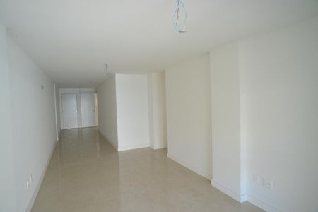 Apartamento à venda com 117m², 3 quartos e 2 vagasSala