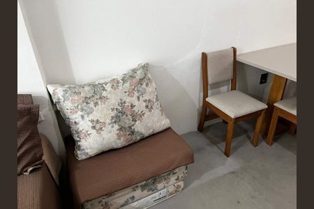 Apartamento à venda com 30m², 1 quarto e sem vaga