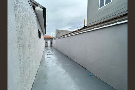 Casa para alugar com 42m², 2 quartos e sem vagaCorredor de acesso