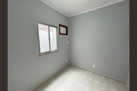 Quarto 2 de casa para alugar com 2 quartos, 42m² em Honório Gurgel, Rio de Janeiro
