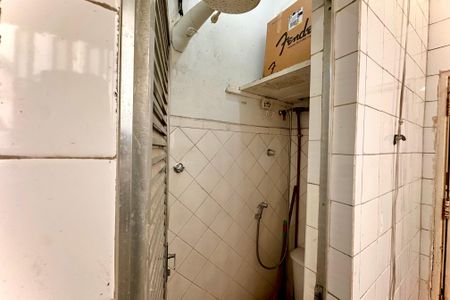 Apartamento à venda com 97m², 2 quartos e sem vagaBanheiro de Serviço