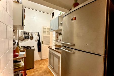 Apartamento à venda com 97m², 2 quartos e sem vagaCozinha