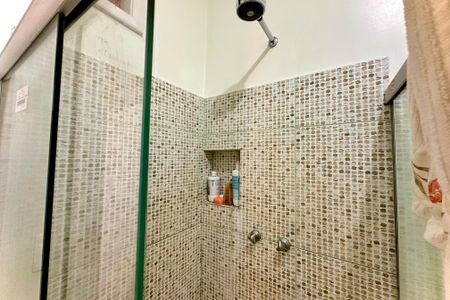 Apartamento à venda com 97m², 2 quartos e sem vagaBanheiro Social