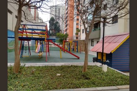 Apartamento à venda com 74m², 3 quartos e 1 vaga