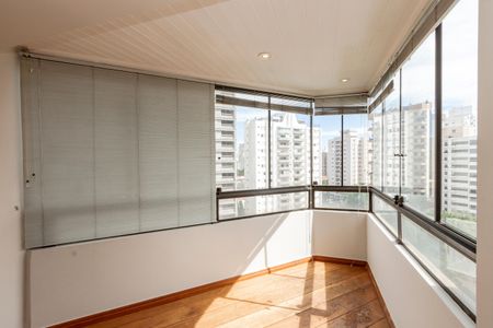 Apartamento para alugar com 285m², 4 quartos e 4 vagasVaranda da Sala de Jantar