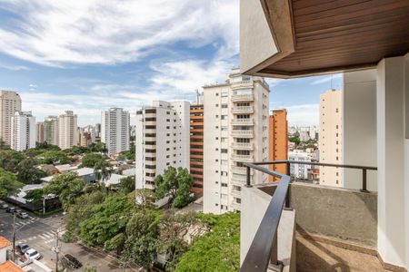 Apartamento para alugar com 285m², 4 quartos e 4 vagasVaranda da Suíte 1