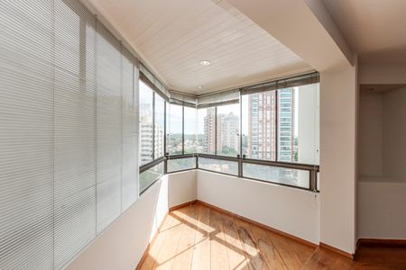 Apartamento para alugar com 285m², 4 quartos e 4 vagasVaranda da Sala de Jantar