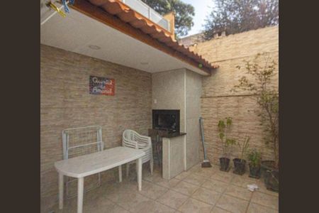 Casa à venda com 133m², 3 quartos e 2 vagasÁrea externa