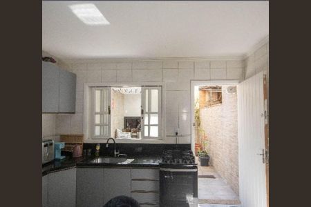 Casa à venda com 133m², 3 quartos e 2 vagasCozinha