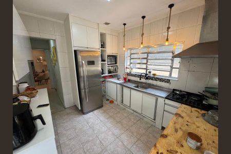 Casa à venda com 113m², 4 quartos e 5 vagas Casa à venda com 113m², 4 quartos e 5 vagasFoto 10