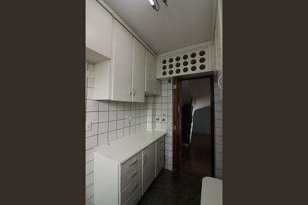 Apartamento à venda com 120m², 2 quartos e 1 vagaCozinha 