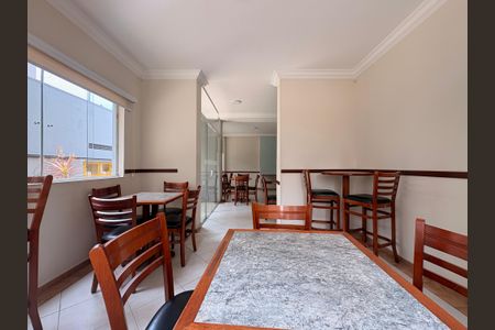 Apartamento para alugar com 70m², 2 quartos e 1 vagaÁrea comum - Salão de festas