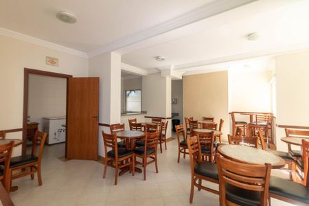 Apartamento para alugar com 70m², 2 quartos e 1 vagaÁrea comum - Salão de festas