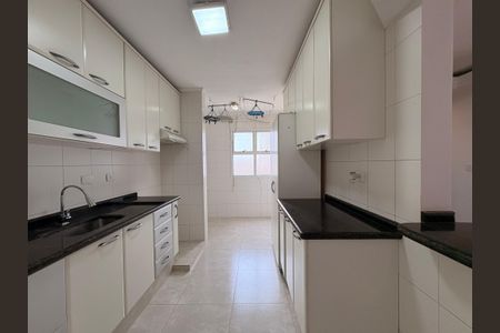 Apartamento para alugar com 70m², 2 quartos e 1 vagaCozinha